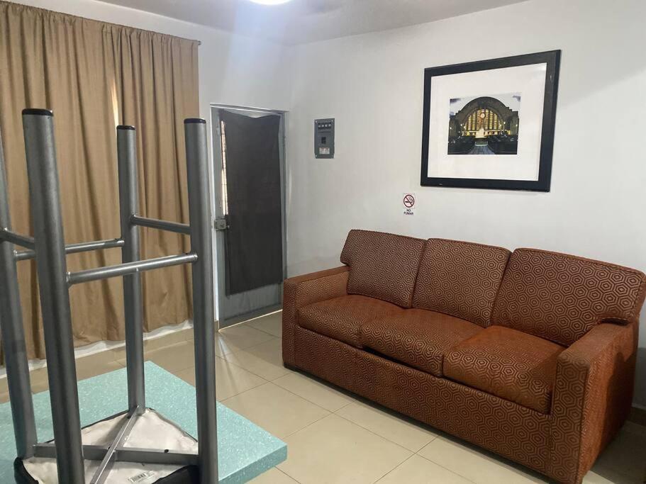 Loft Hermoso Con Estacionamiento Gratuito Monterrei